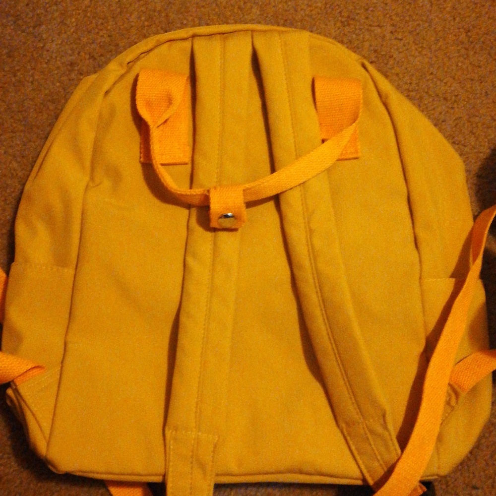 Hi Ya backpack - Picture 2 of 3